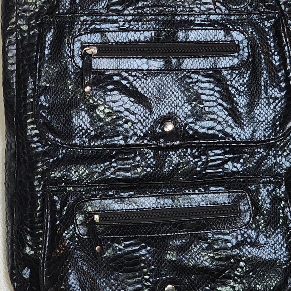 Global New Beginnings Black Faux Snake Double Snap Zip Pockets Large Tote Bag - Picture 3 of 16